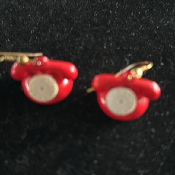 Red Telephone pierced Earrings - Picture 2 of 3
